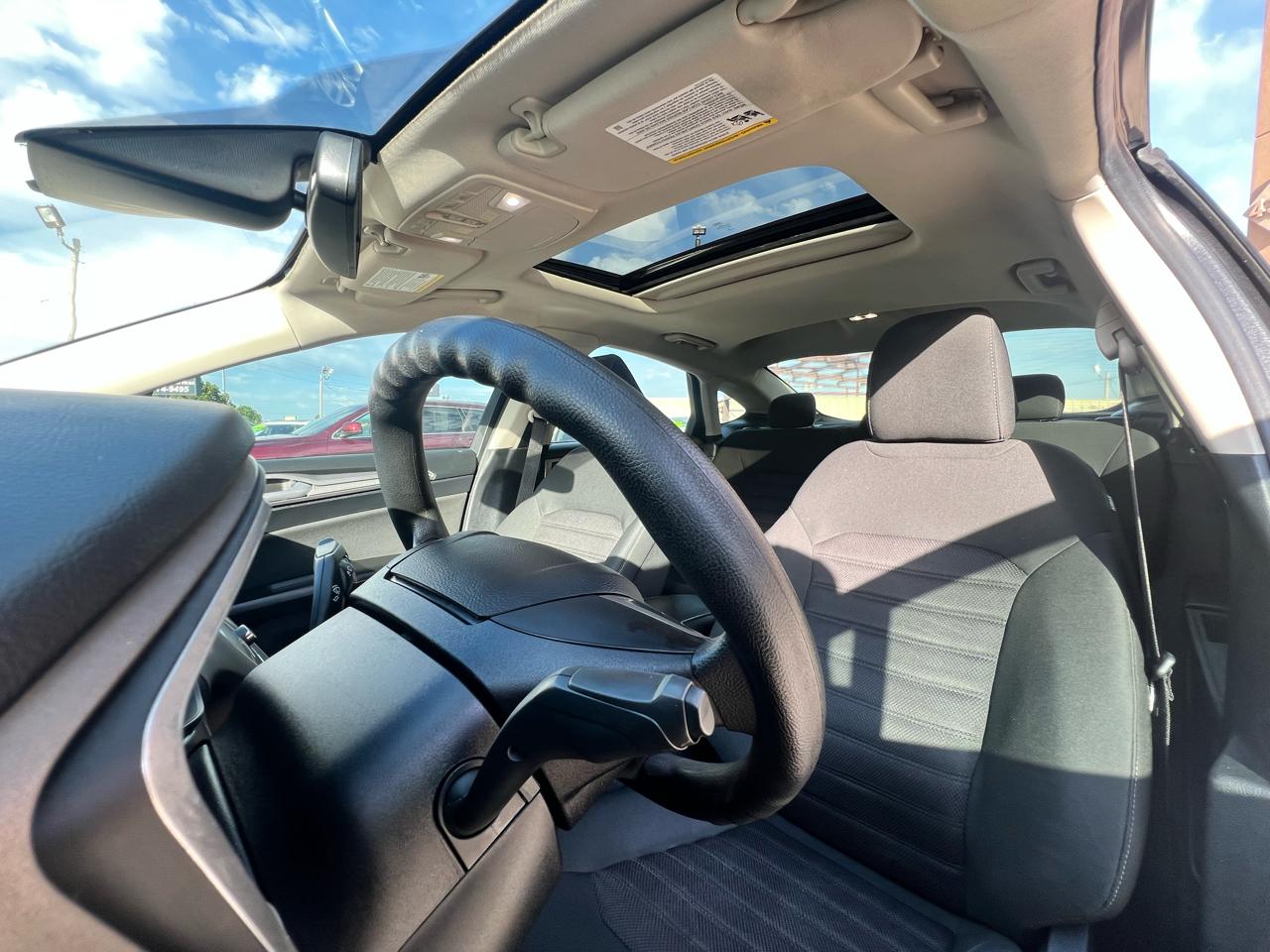 Ford Fusion SE FWD 2020