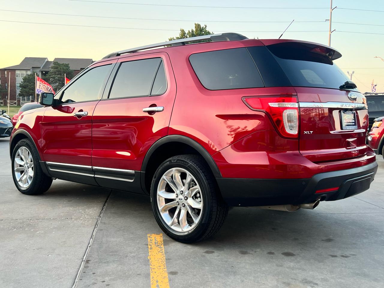 Ford Explorer 4WD 4dr XLT 2013