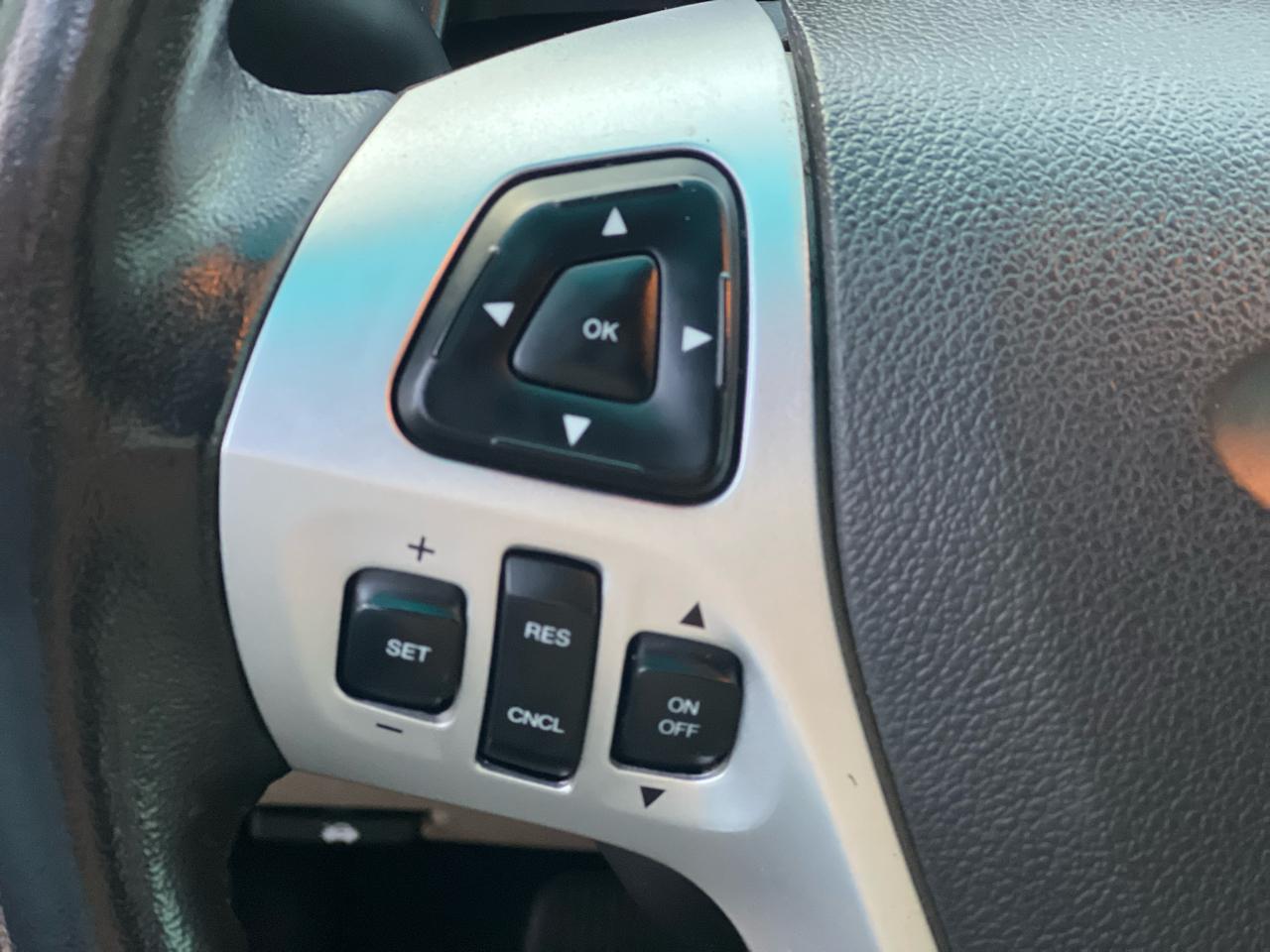 Ford Explorer 4WD 4dr XLT 2013