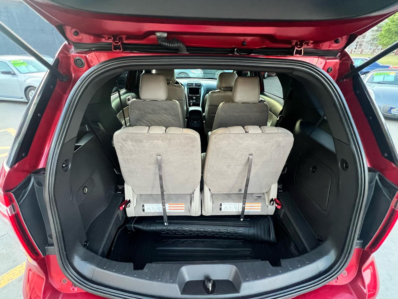 Ford Explorer 4WD 4dr XLT 2013