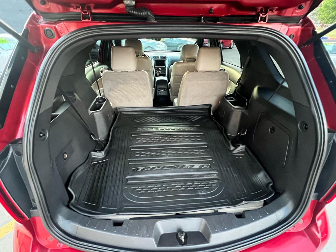 Ford Explorer 4WD 4dr XLT 2013