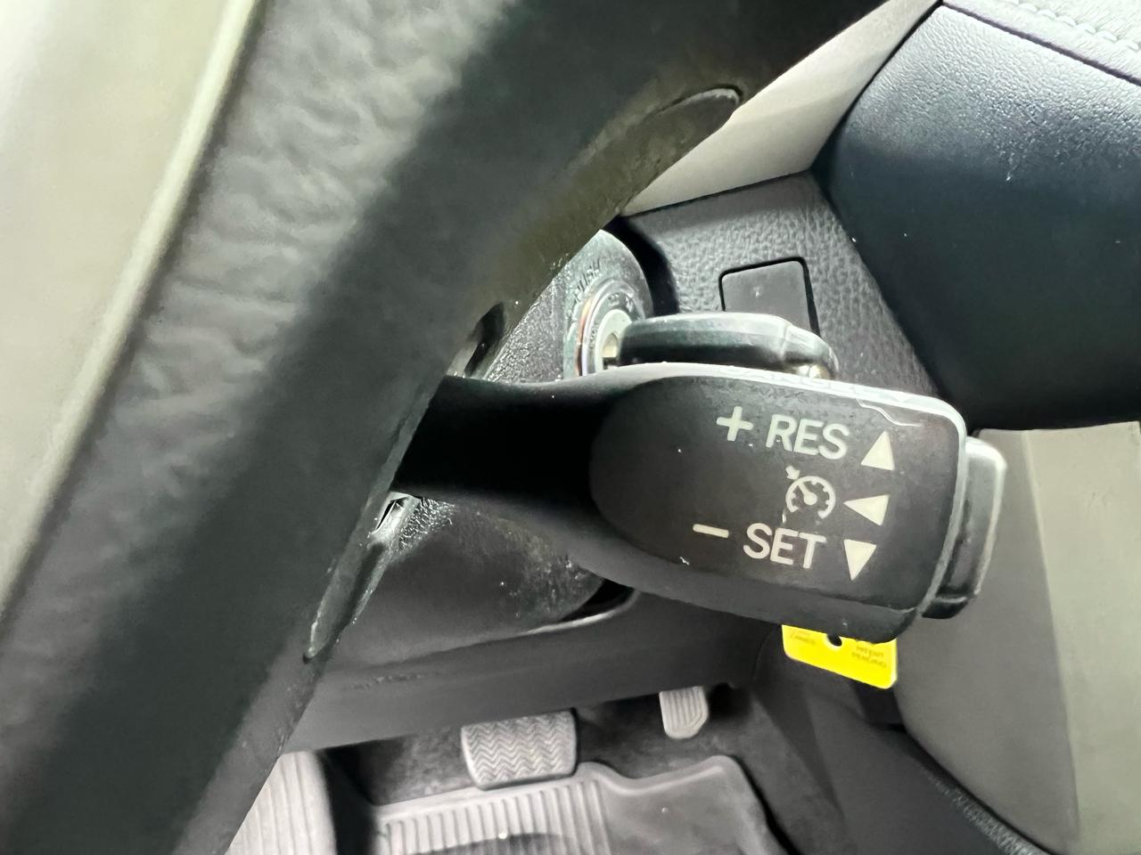 Toyota RAV4 FWD 4dr XLE (Natl) 2016
