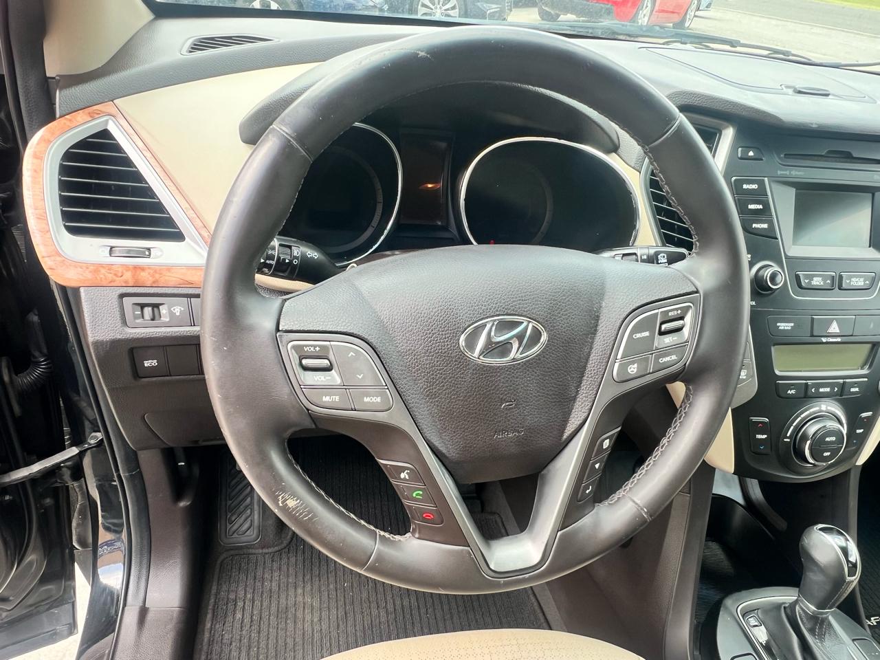 Hyundai Santa Fe Sport FWD 4dr 2.4 2016