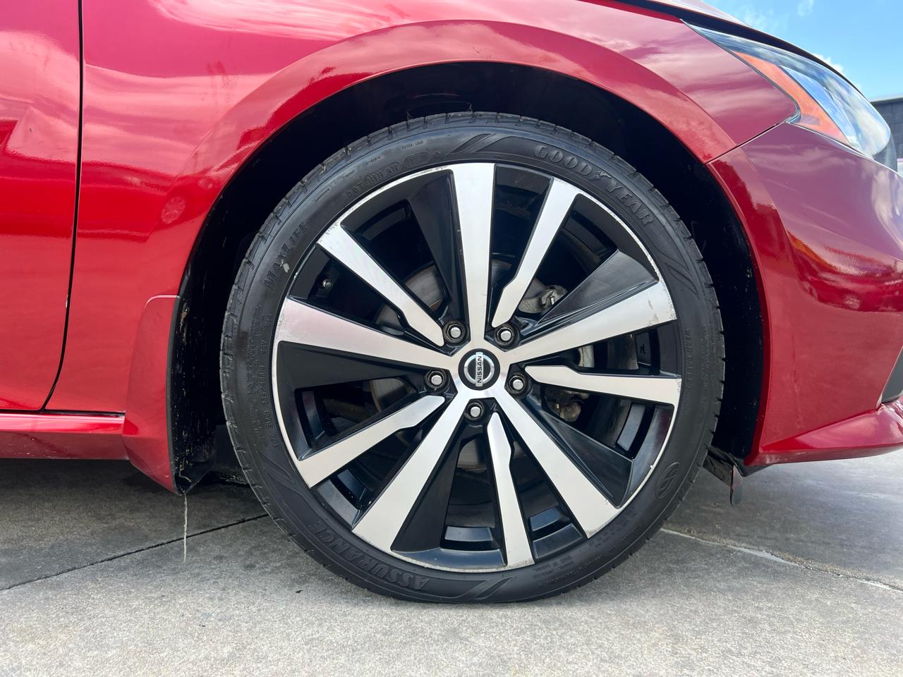 Nissan Altima 2.5 SR Sedan 2019