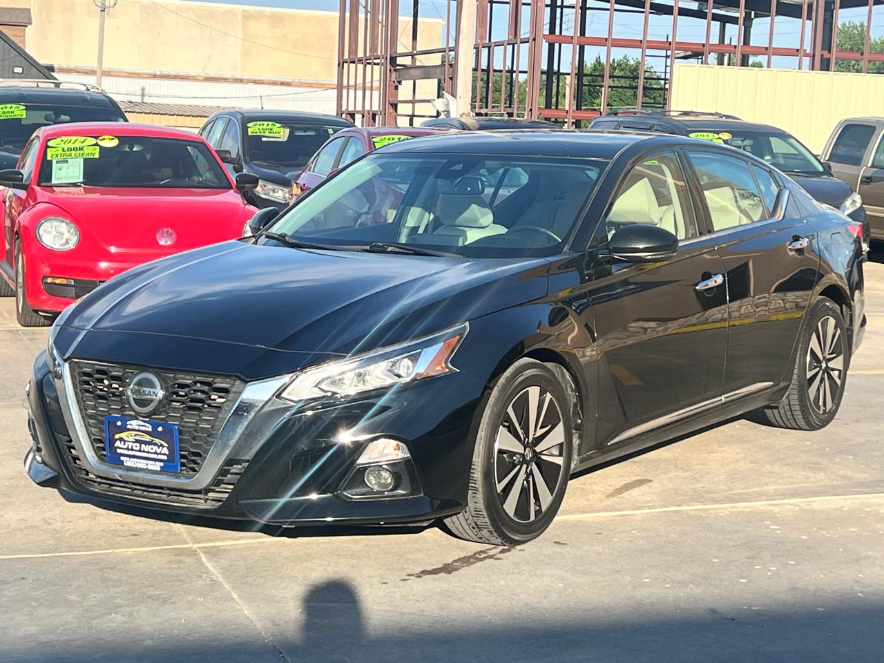 Nissan Altima 2.5 SV Sedan 2019