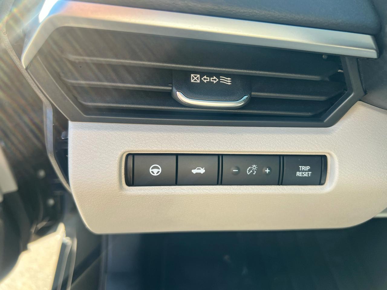 Nissan Altima 2.5 SV Sedan 2019