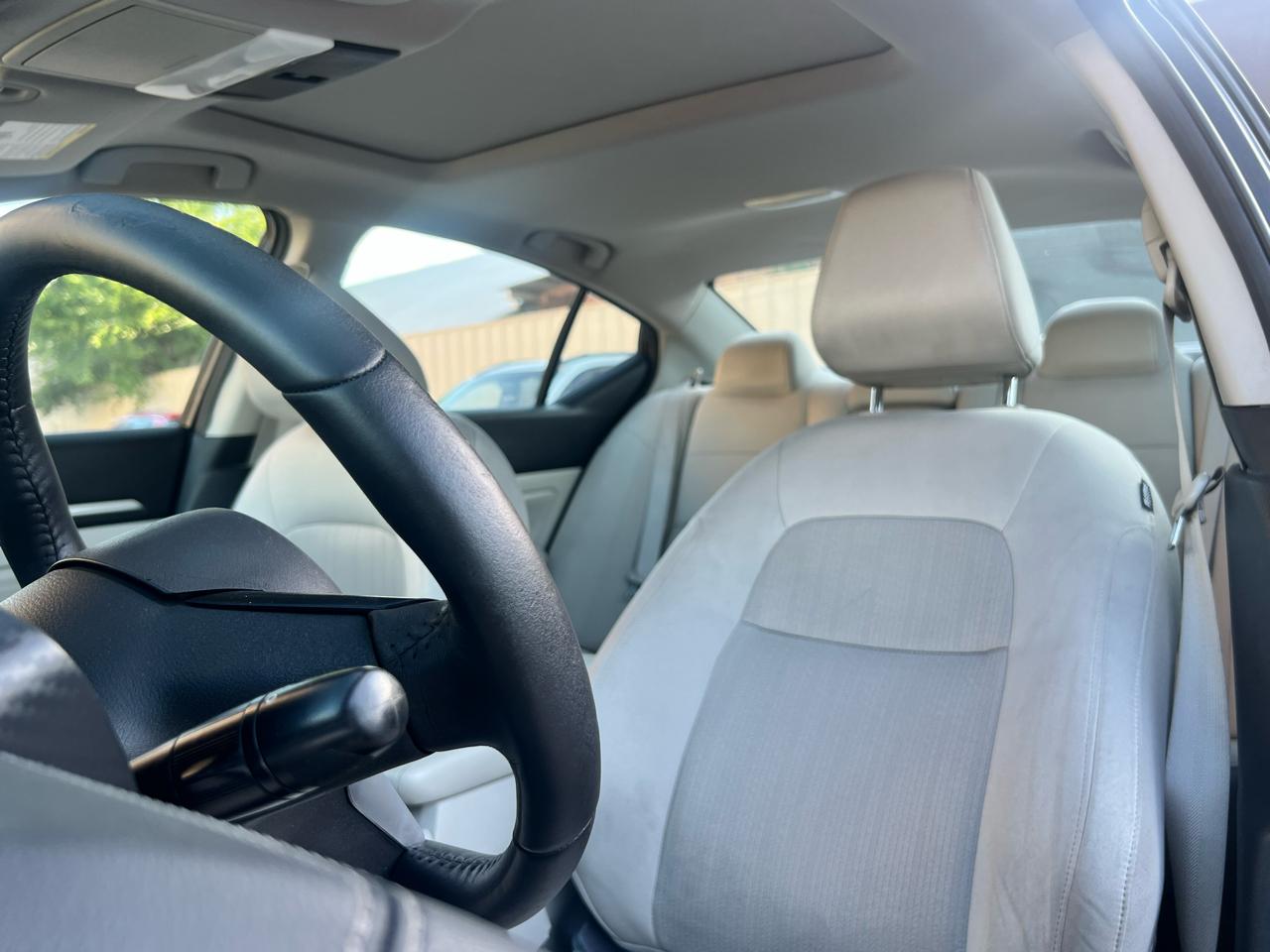 Nissan Altima 2.5 SV Sedan 2019