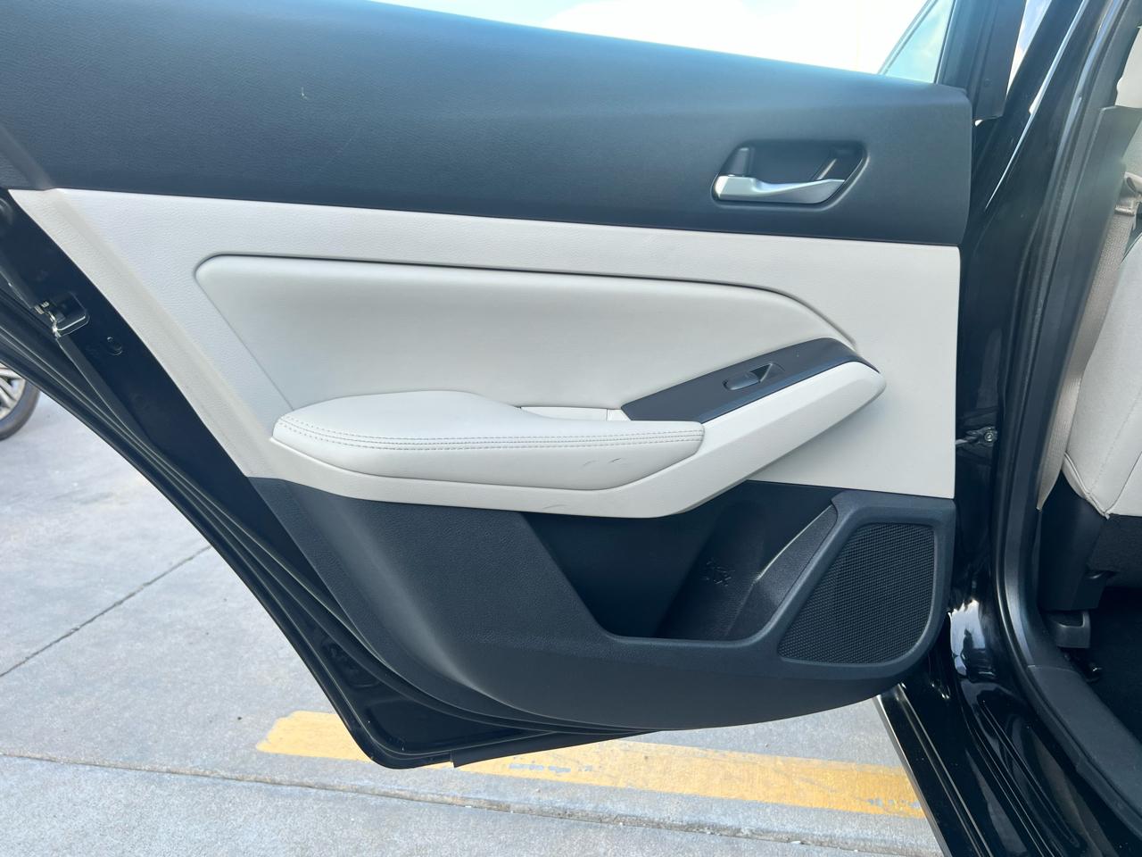 Nissan Altima 2.5 SV Sedan 2019