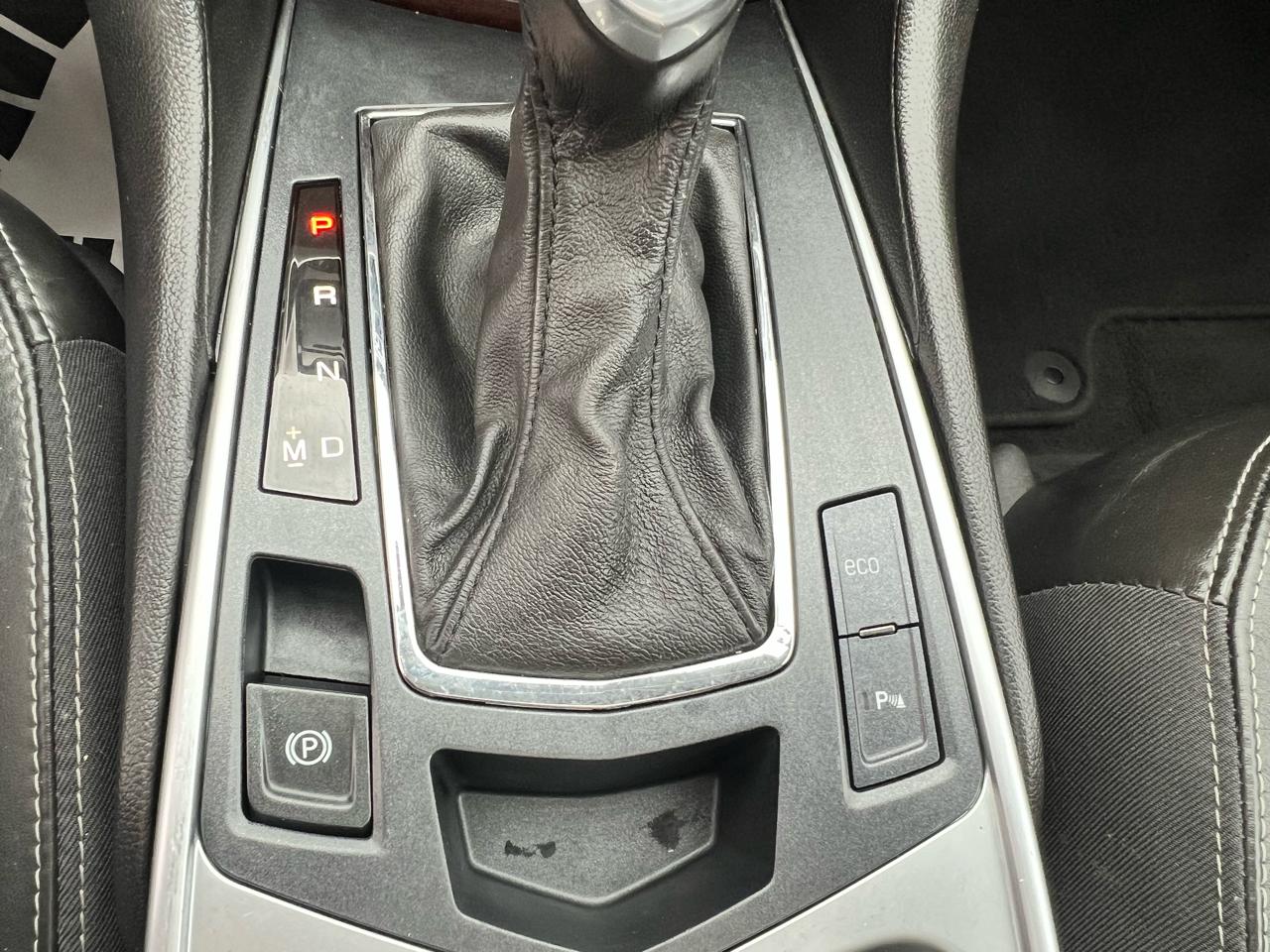 Cadillac SRX FWD 4dr Luxury Collection 2014