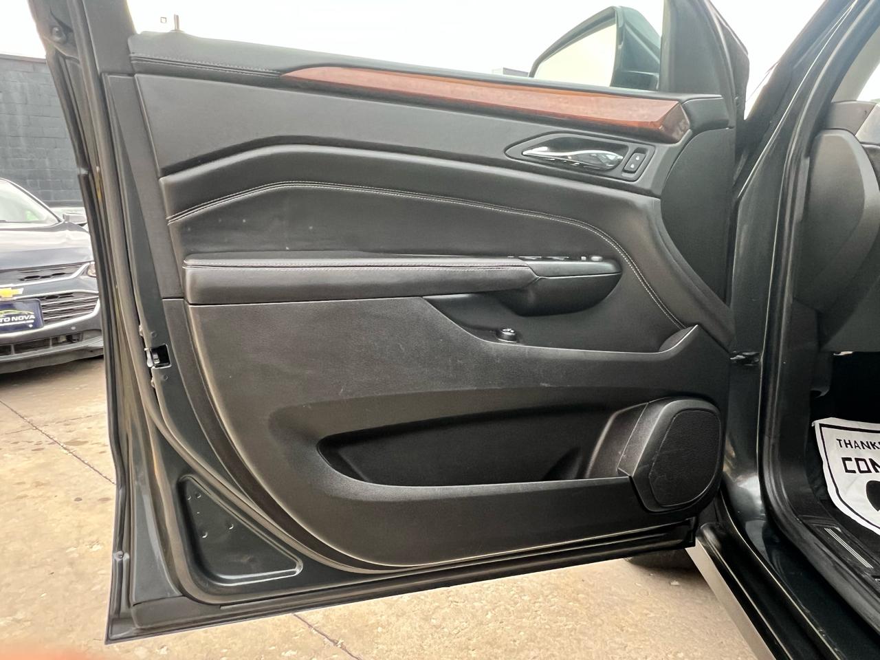 Cadillac SRX FWD 4dr Luxury Collection 2014