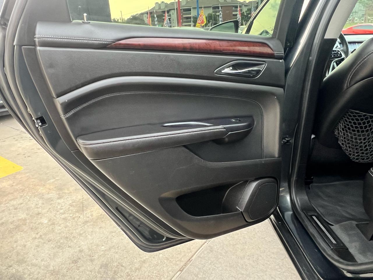 Cadillac SRX FWD 4dr Luxury Collection 2014