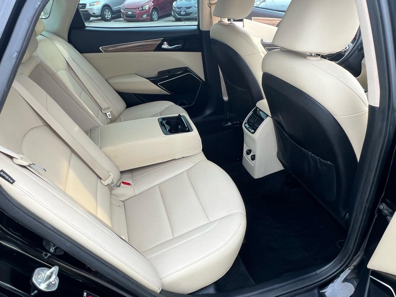 Kia Cadenza Technology Sedan 2017