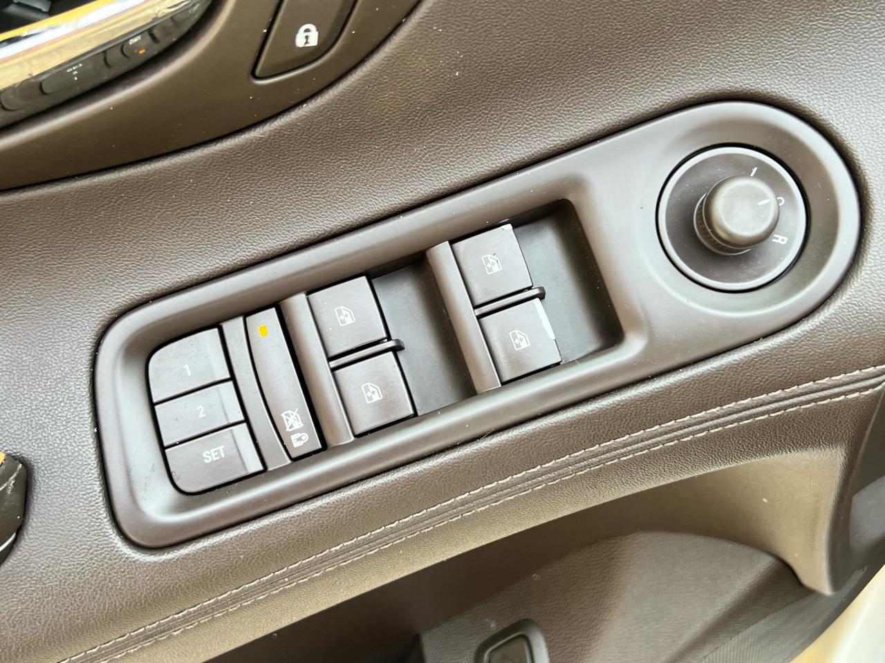 Buick LaCrosse 4dr Sdn Leather FWD 2014