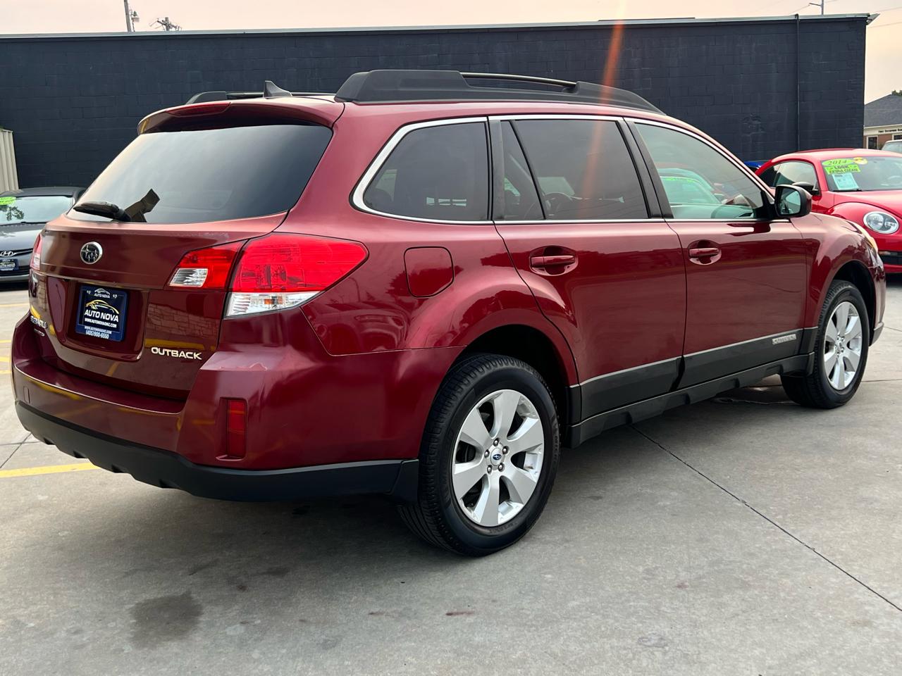 Subaru Outback 4dr Wgn H4 Auto 2.5i Limited 2012