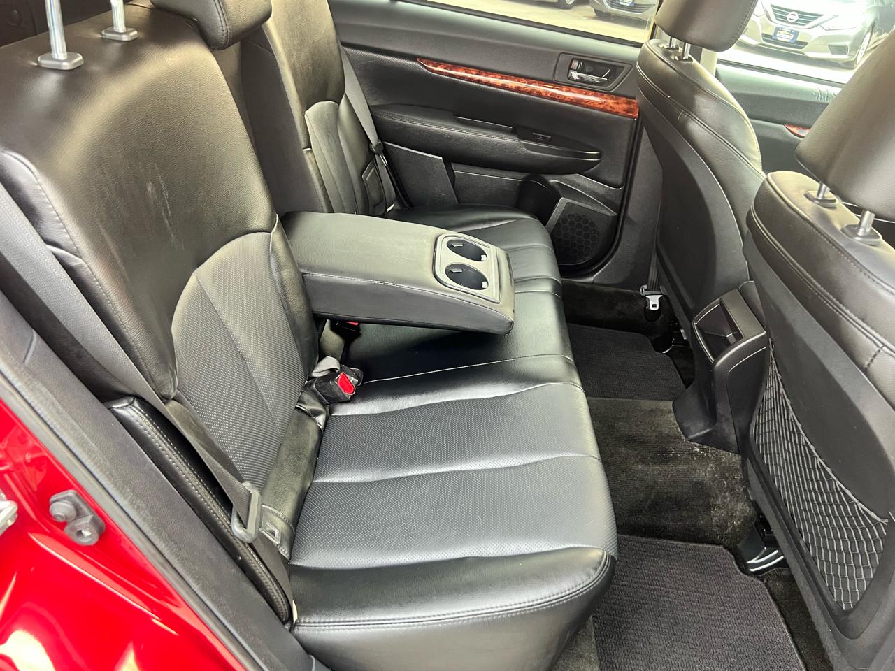 Subaru Outback 4dr Wgn H4 Auto 2.5i Limited 2012