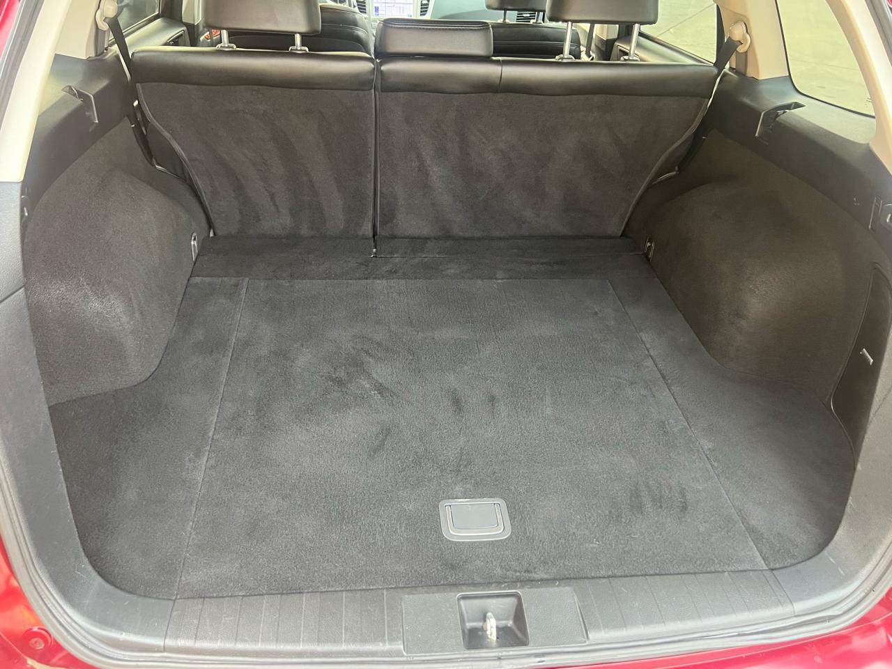 Subaru Outback 4dr Wgn H4 Auto 2.5i Limited 2012