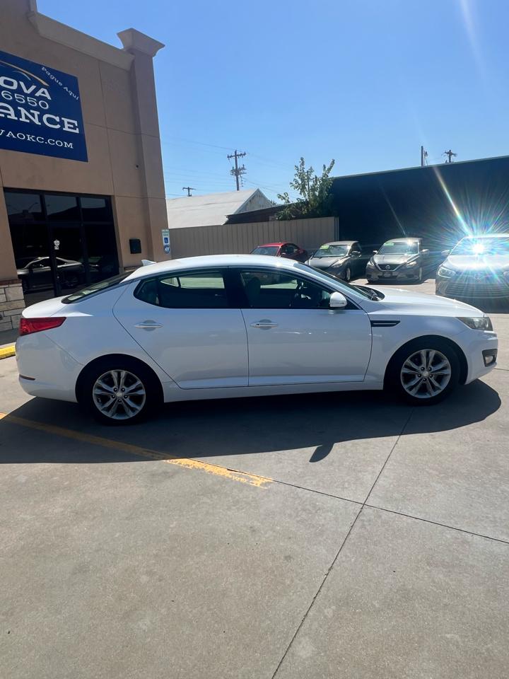 Kia Optima 4dr Sdn 2.4L Auto EX 2012