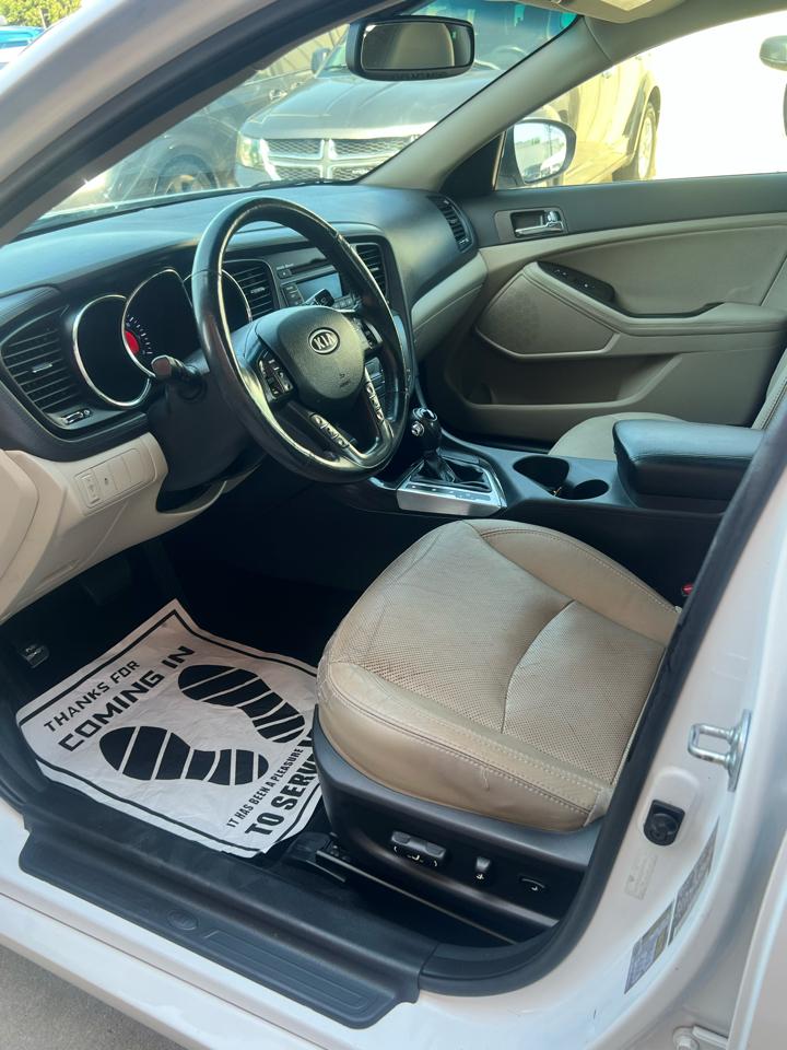 Kia Optima 4dr Sdn 2.4L Auto EX 2012