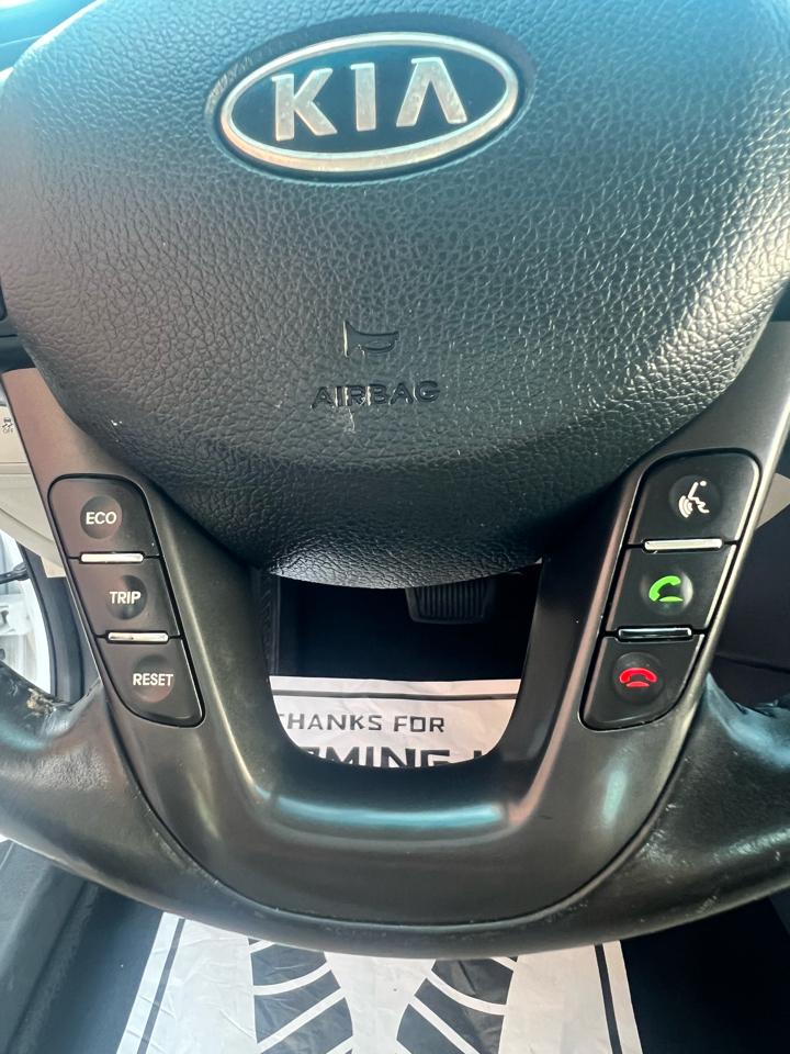 Kia Optima 4dr Sdn 2.4L Auto EX 2012