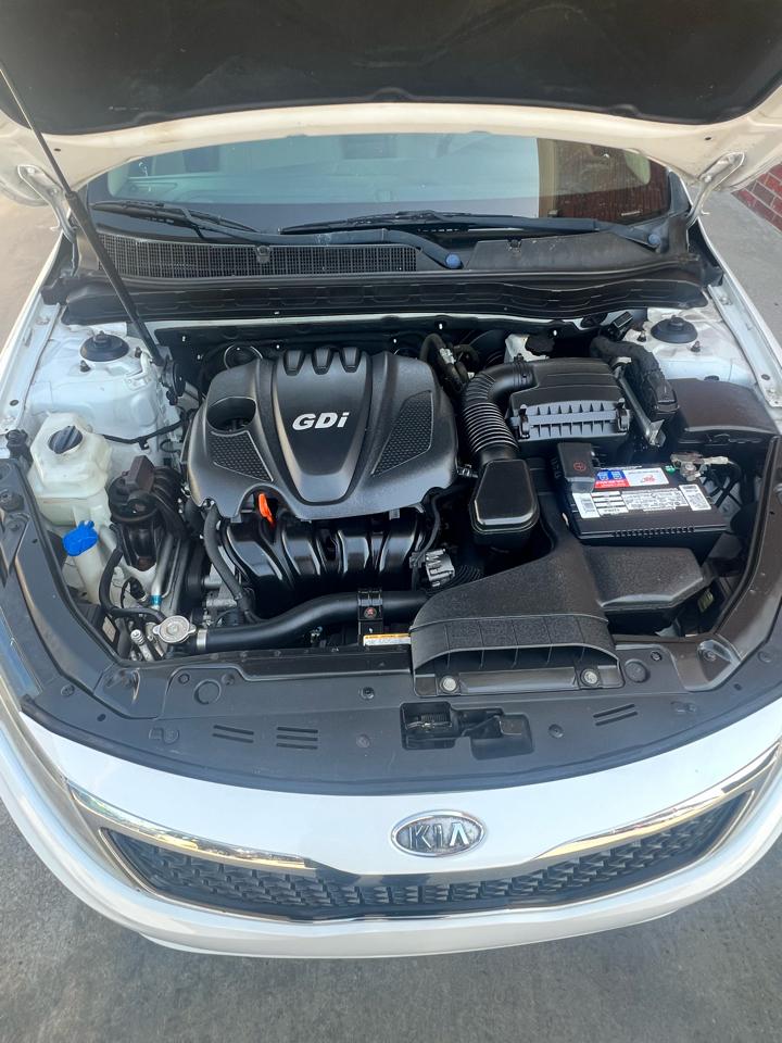 Kia Optima 4dr Sdn 2.4L Auto EX 2012