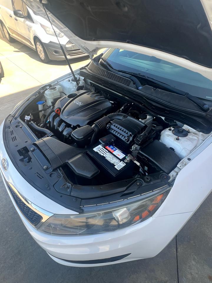 Kia Optima 4dr Sdn 2.4L Auto EX 2012