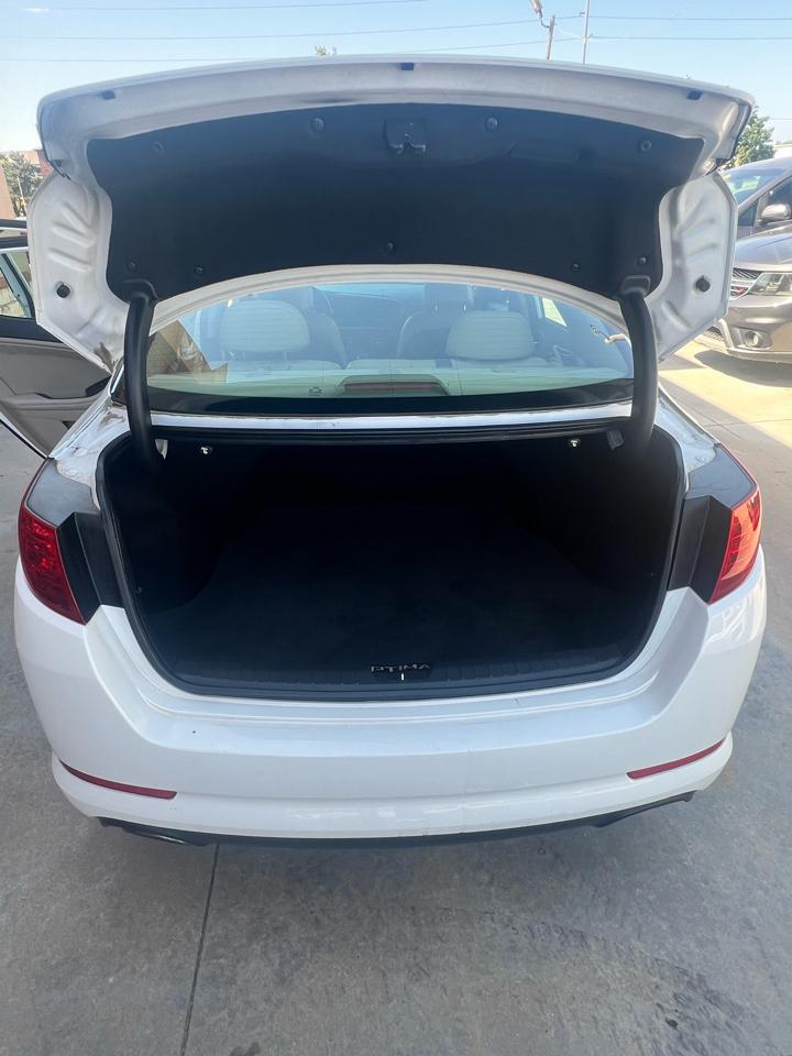 Kia Optima 4dr Sdn 2.4L Auto EX 2012