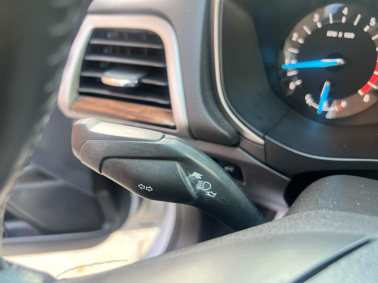 Ford Fusion 4dr Sdn SE FWD 2014