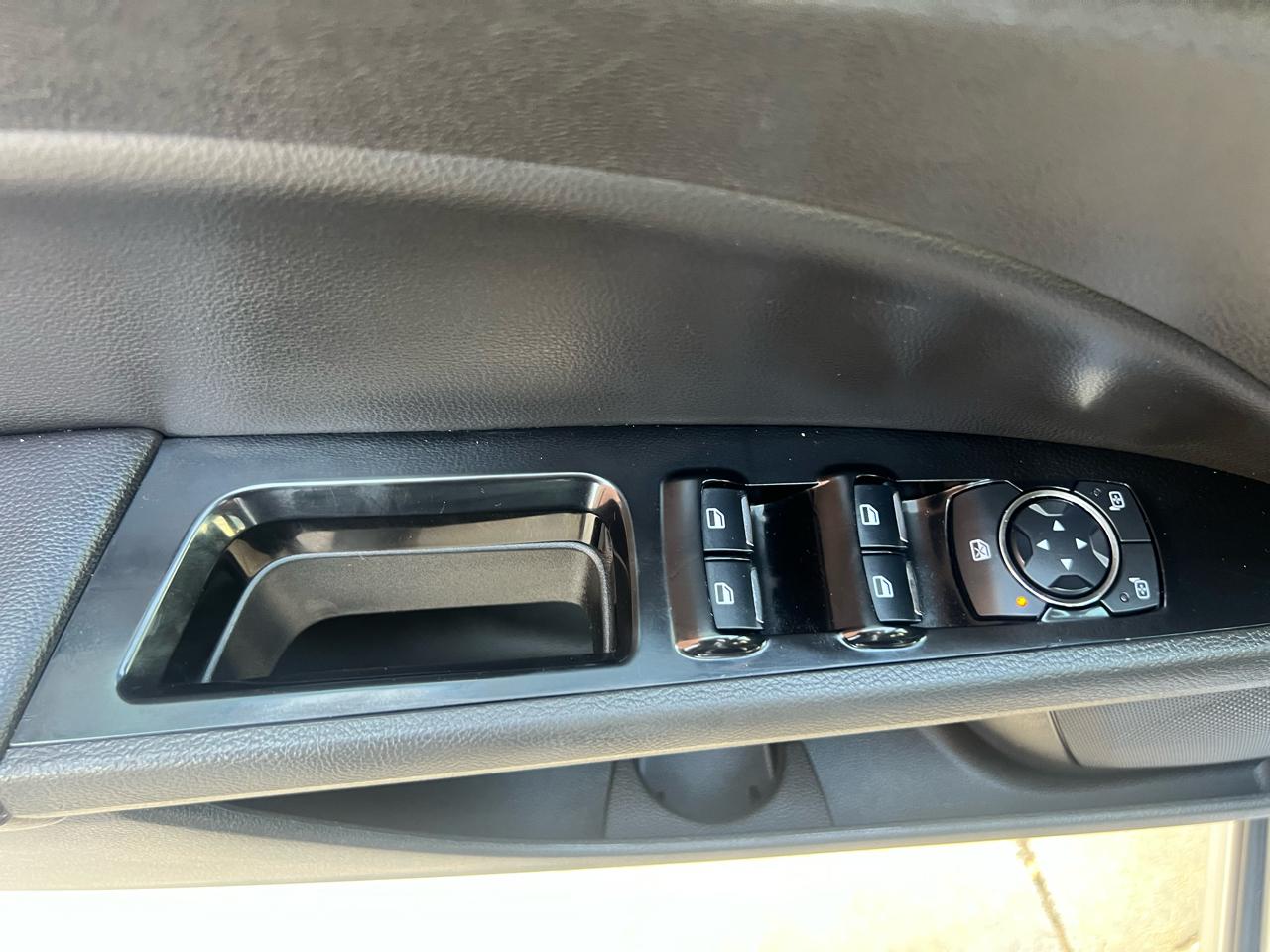 Ford Fusion 4dr Sdn SE FWD 2014