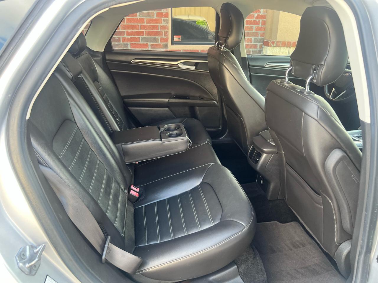 Ford Fusion 4dr Sdn SE FWD 2014