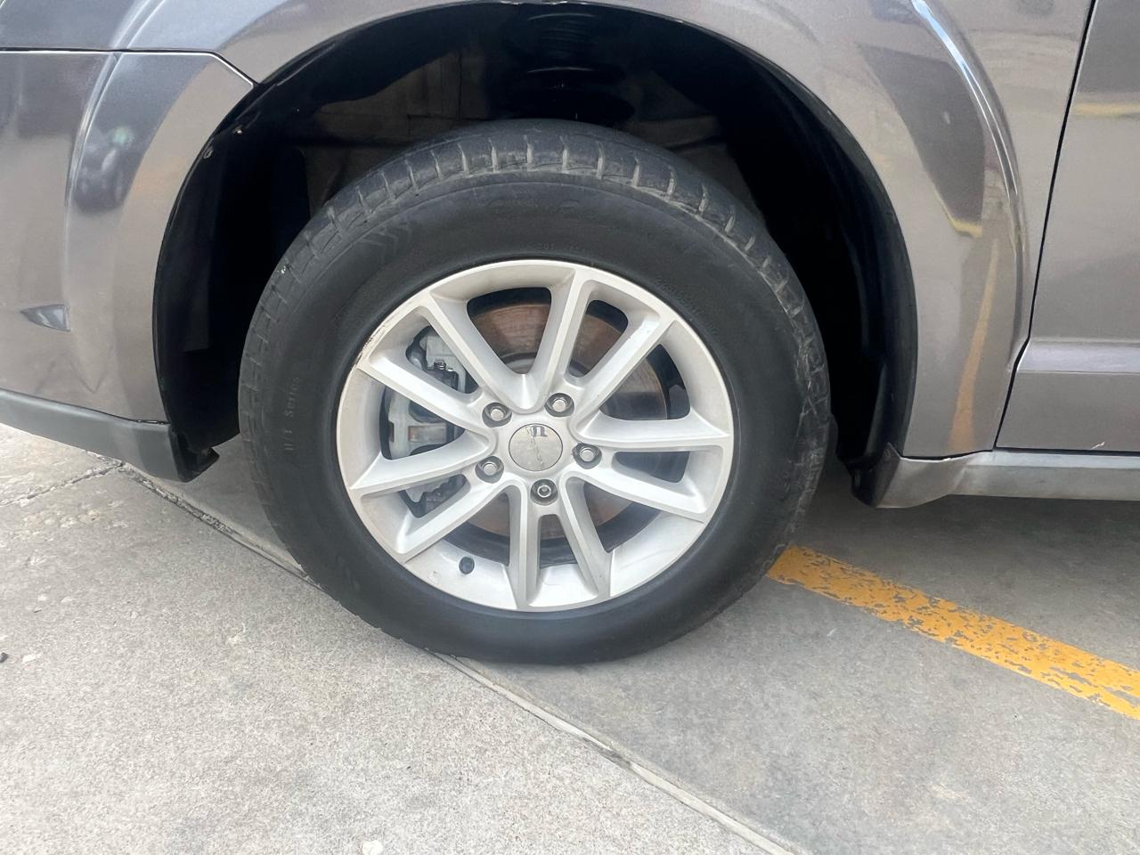 Dodge Journey FWD 4dr SXT 2015