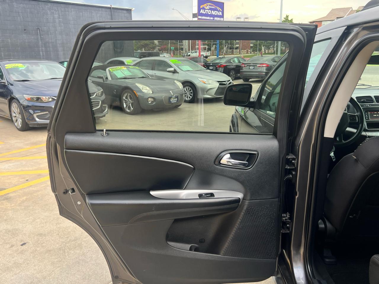 Dodge Journey FWD 4dr SXT 2015