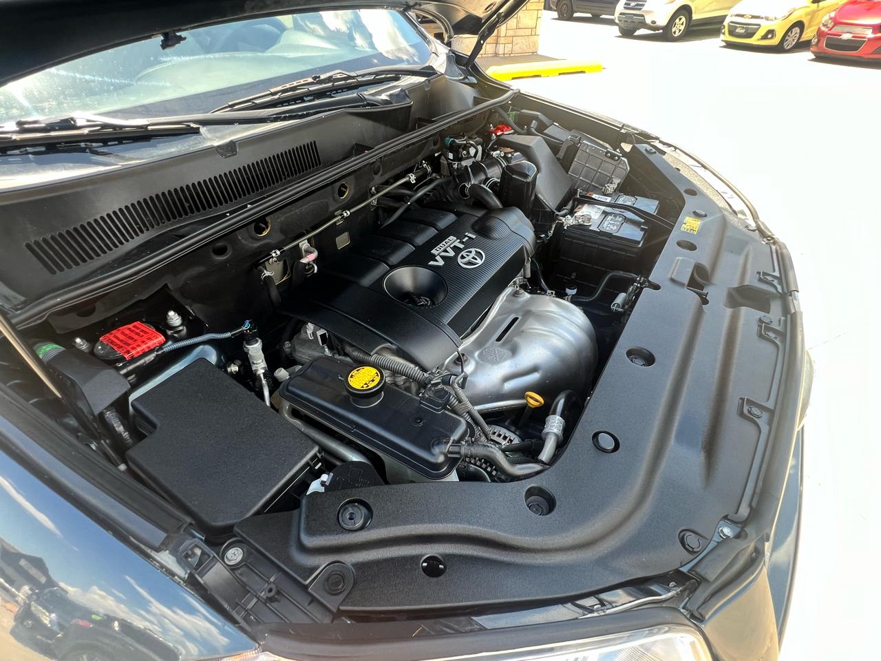 Toyota RAV4 FWD 4dr 4-cyl 4-Spd AT (Natl) 2009