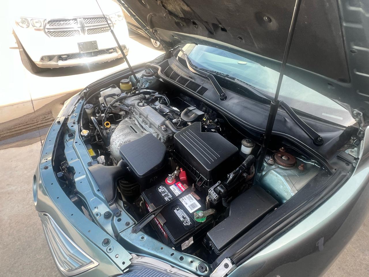 Toyota Camry 4dr Sdn I4 Man LE (Natl) 2011