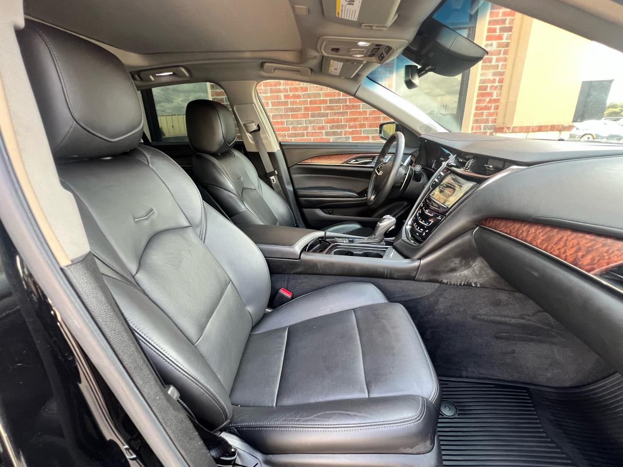 Cadillac CTS Sedan 4dr Sdn 2.0L Turbo Luxury AWD 2019