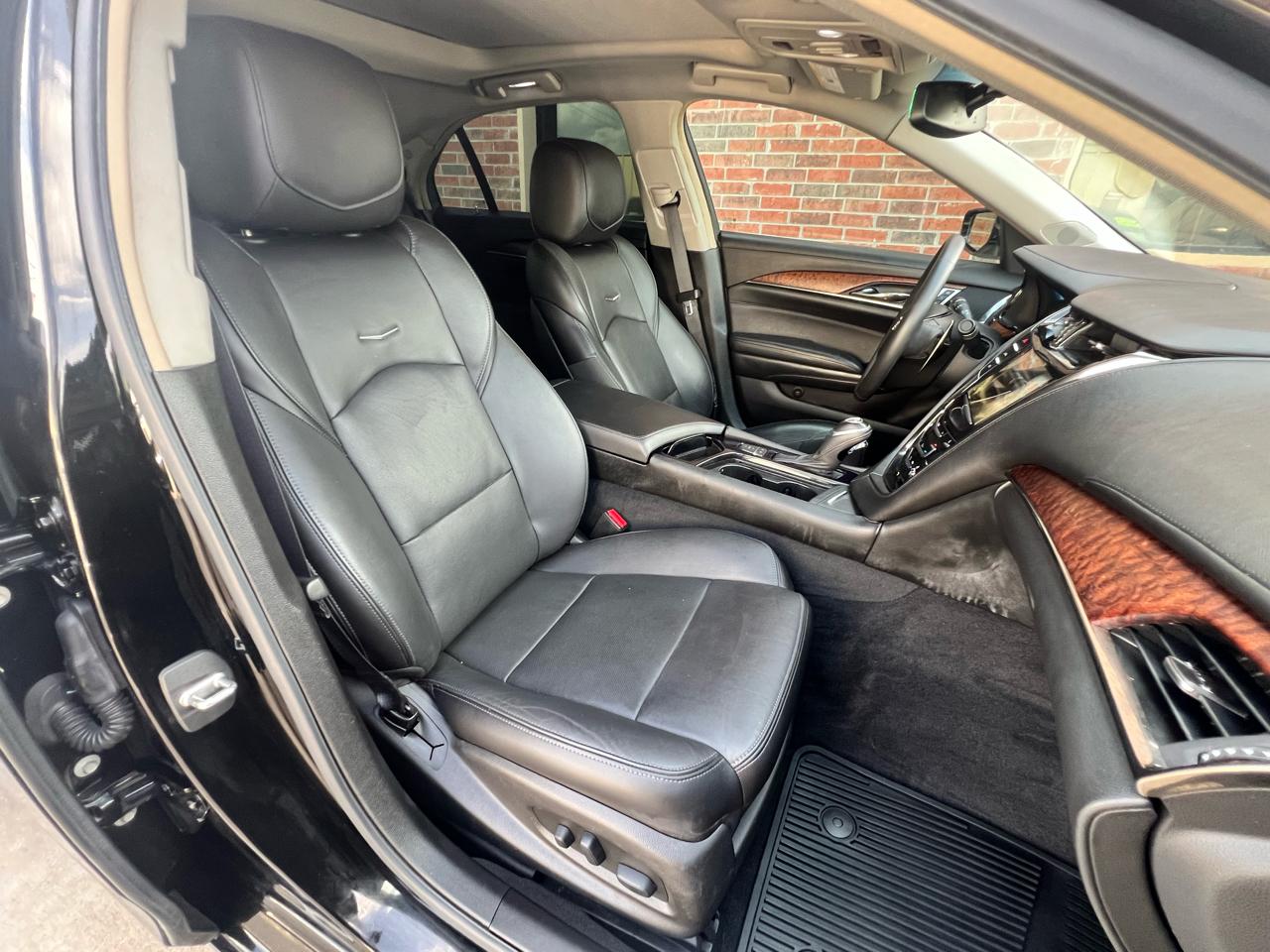 Cadillac CTS Sedan 4dr Sdn 2.0L Turbo Luxury AWD 2019