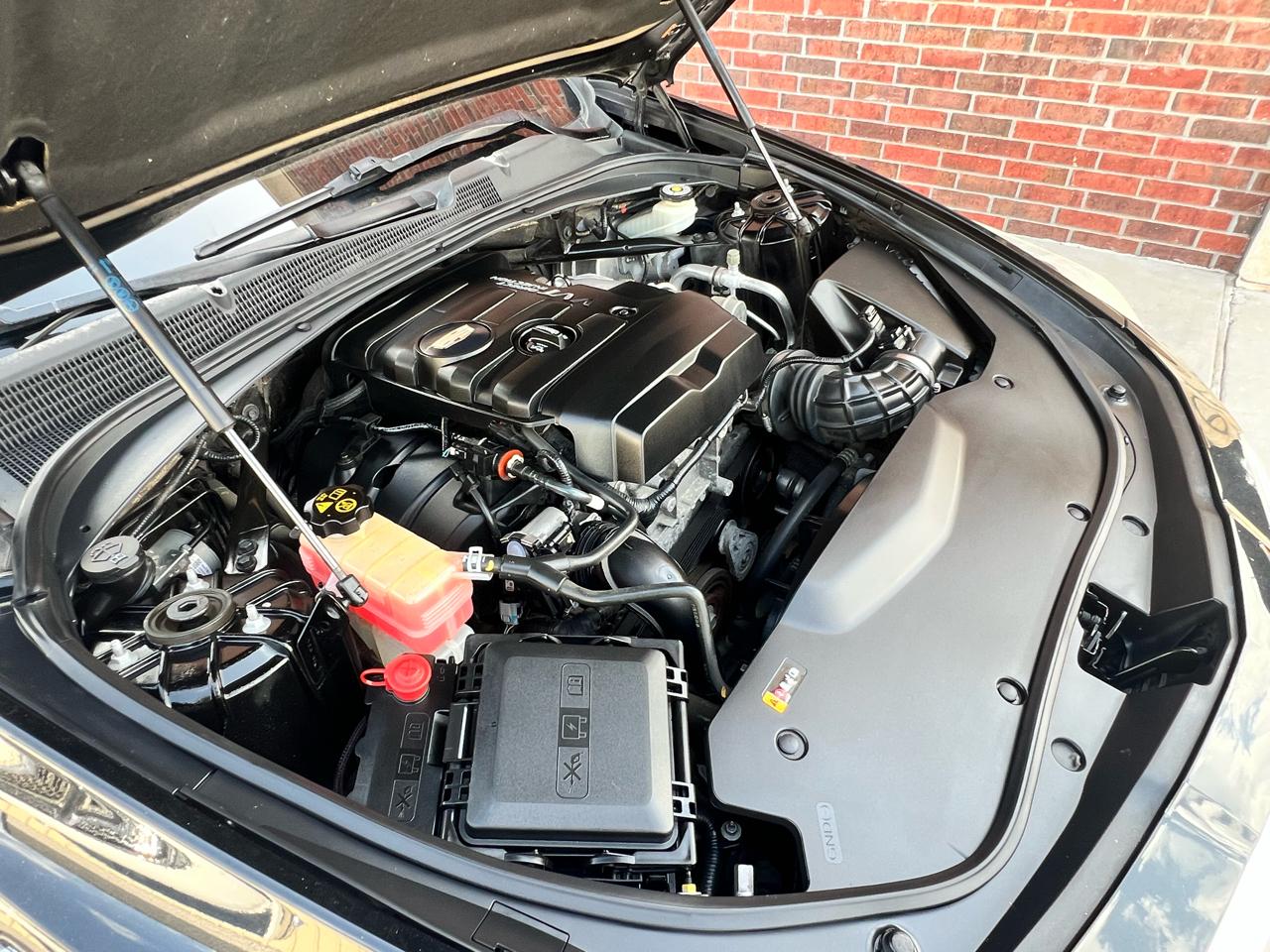 Cadillac CTS Sedan 4dr Sdn 2.0L Turbo Luxury AWD 2019