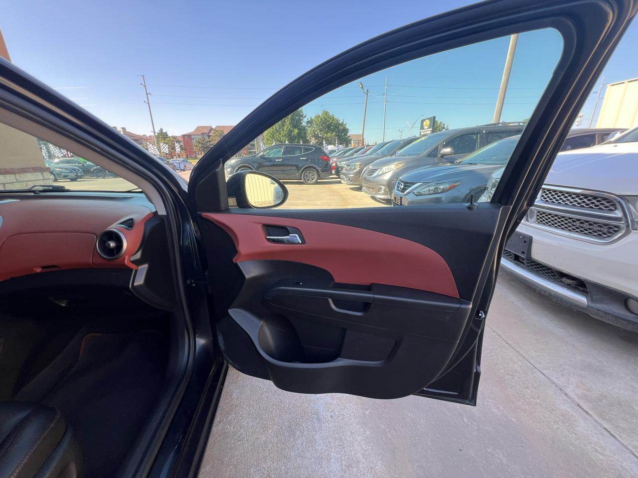 Chevrolet Sonic 4dr Sdn Manual LTZ 2015