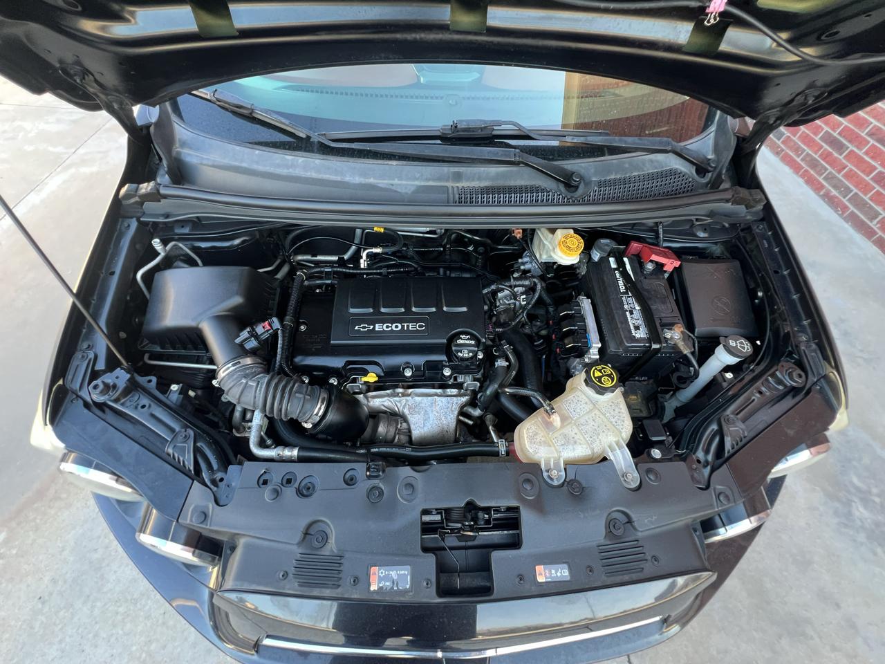 Chevrolet Sonic 4dr Sdn Manual LTZ 2015