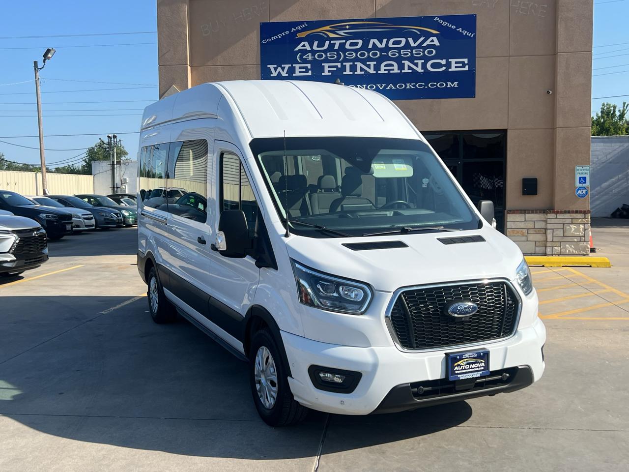2023 Ford Transit Passenger Wagon T-350 148" High Roof XLT RWD