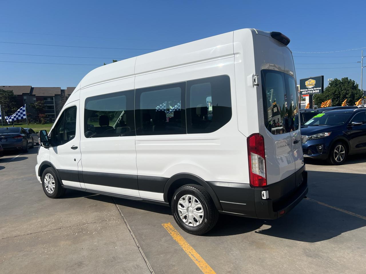 Ford Transit Passenger Wagon T-350 148" High Roof XLT RWD 2023