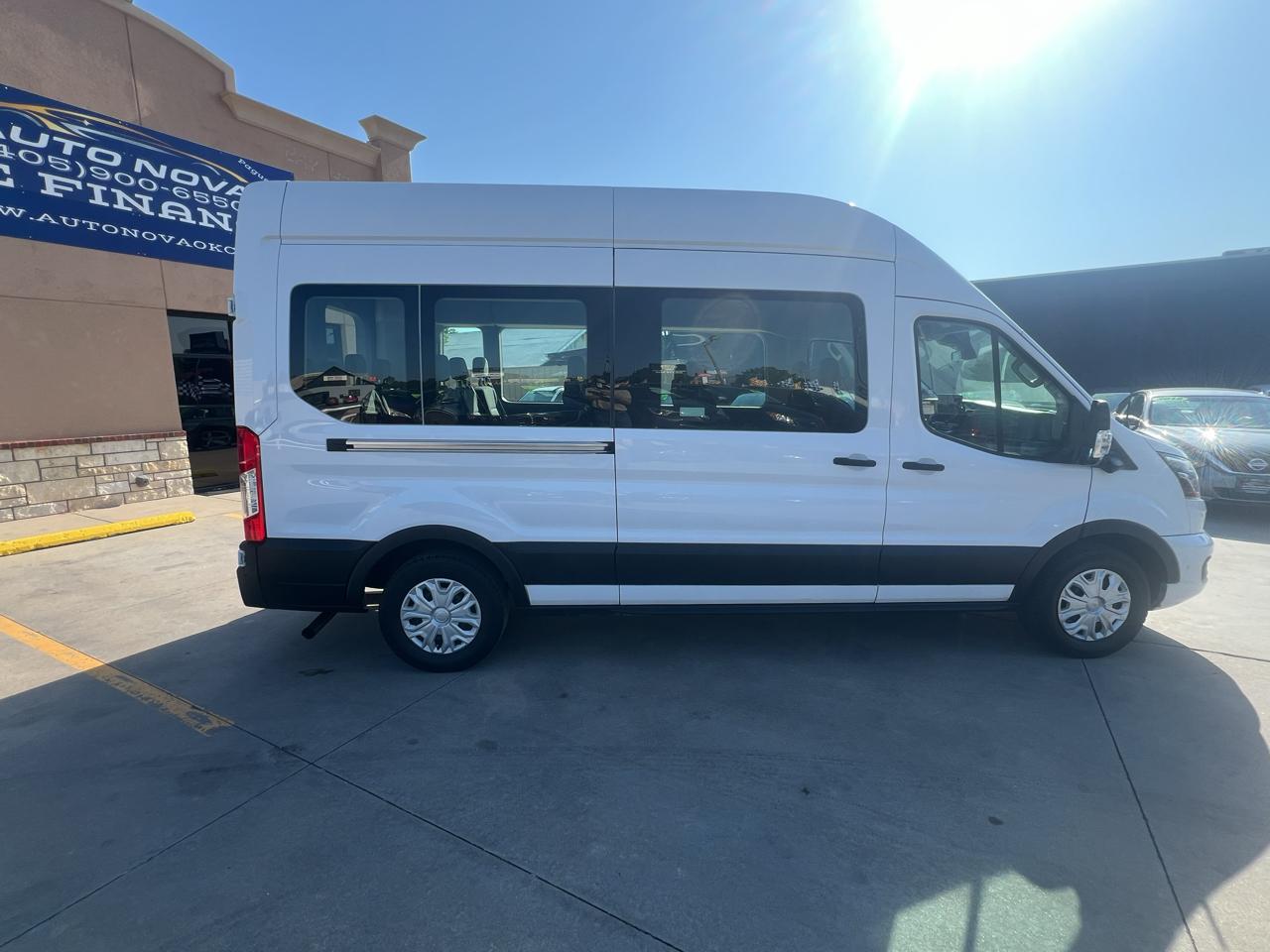 Ford Transit Passenger Wagon T-350 148" High Roof XLT RWD 2023