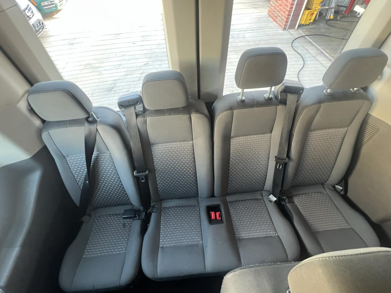Ford Transit Passenger Wagon T-350 148" High Roof XLT RWD 2023