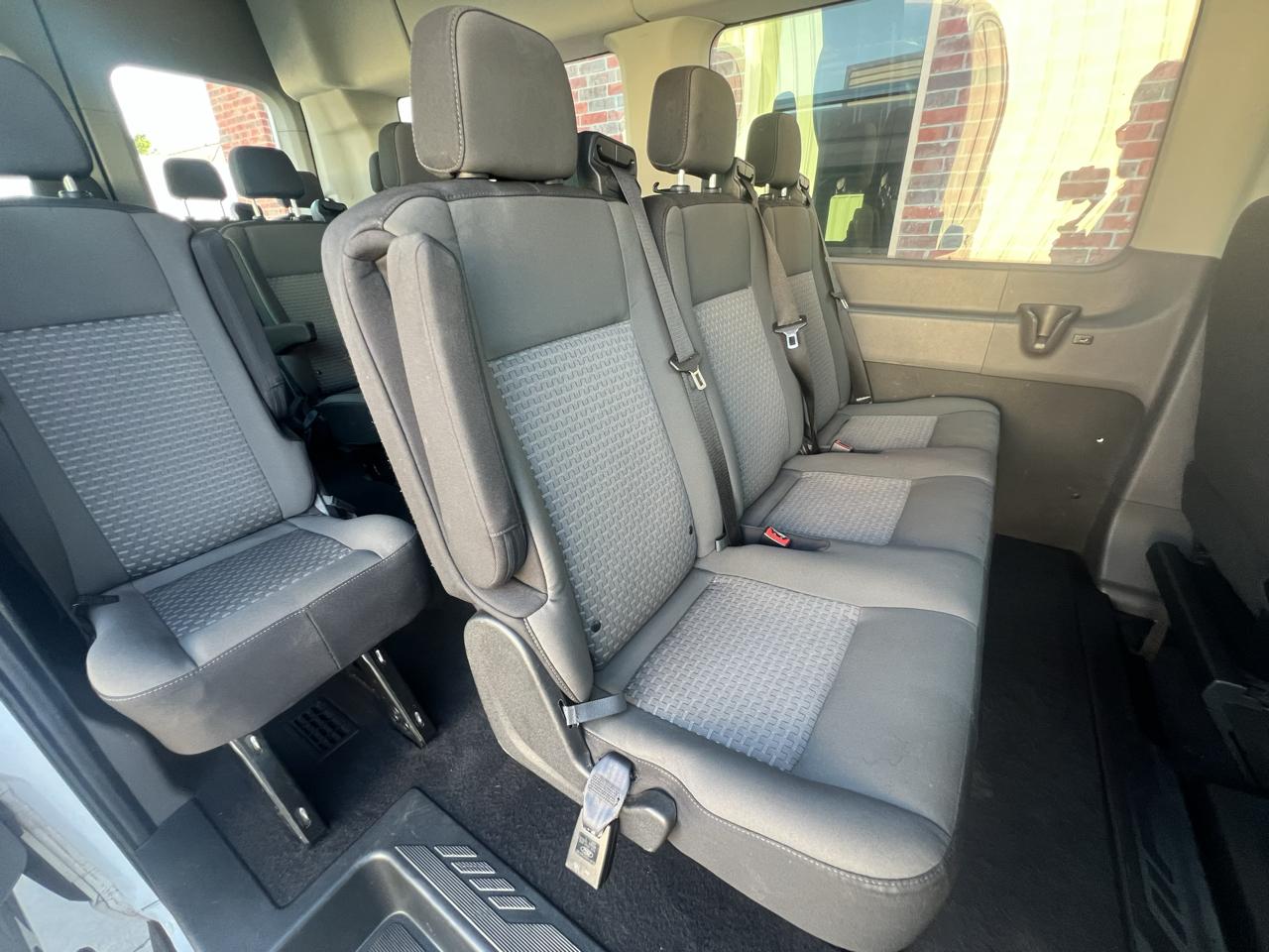 Ford Transit Passenger Wagon T-350 148" High Roof XLT RWD 2023