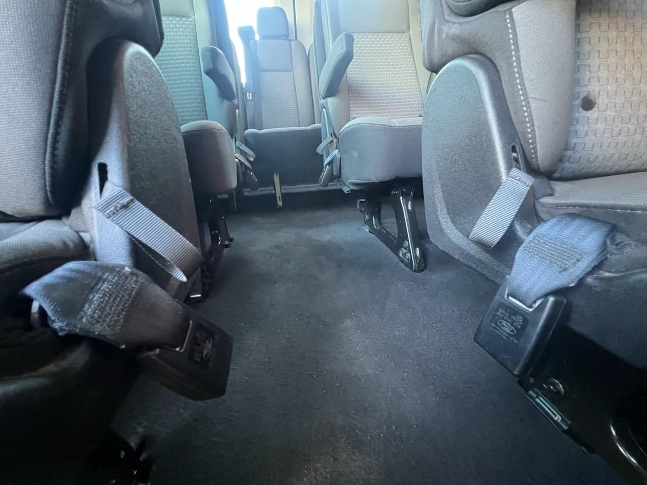 Ford Transit Passenger Wagon T-350 148" High Roof XLT RWD 2023
