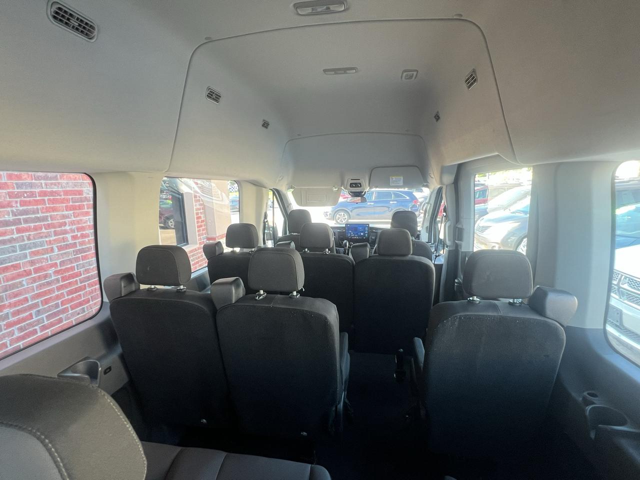 Ford Transit Passenger Wagon T-350 148" High Roof XLT RWD 2023