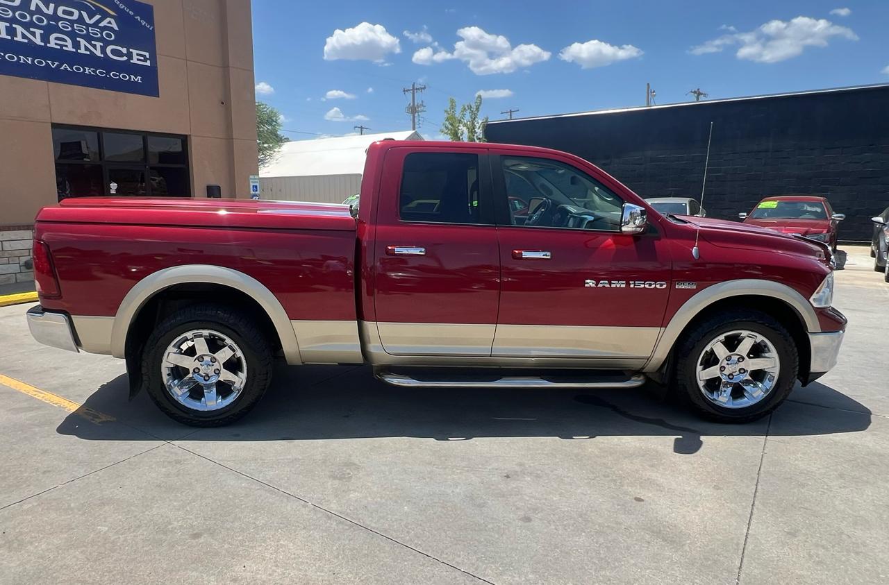 RAM 1500 4WD Quad Cab 140.5" Laramie 2011