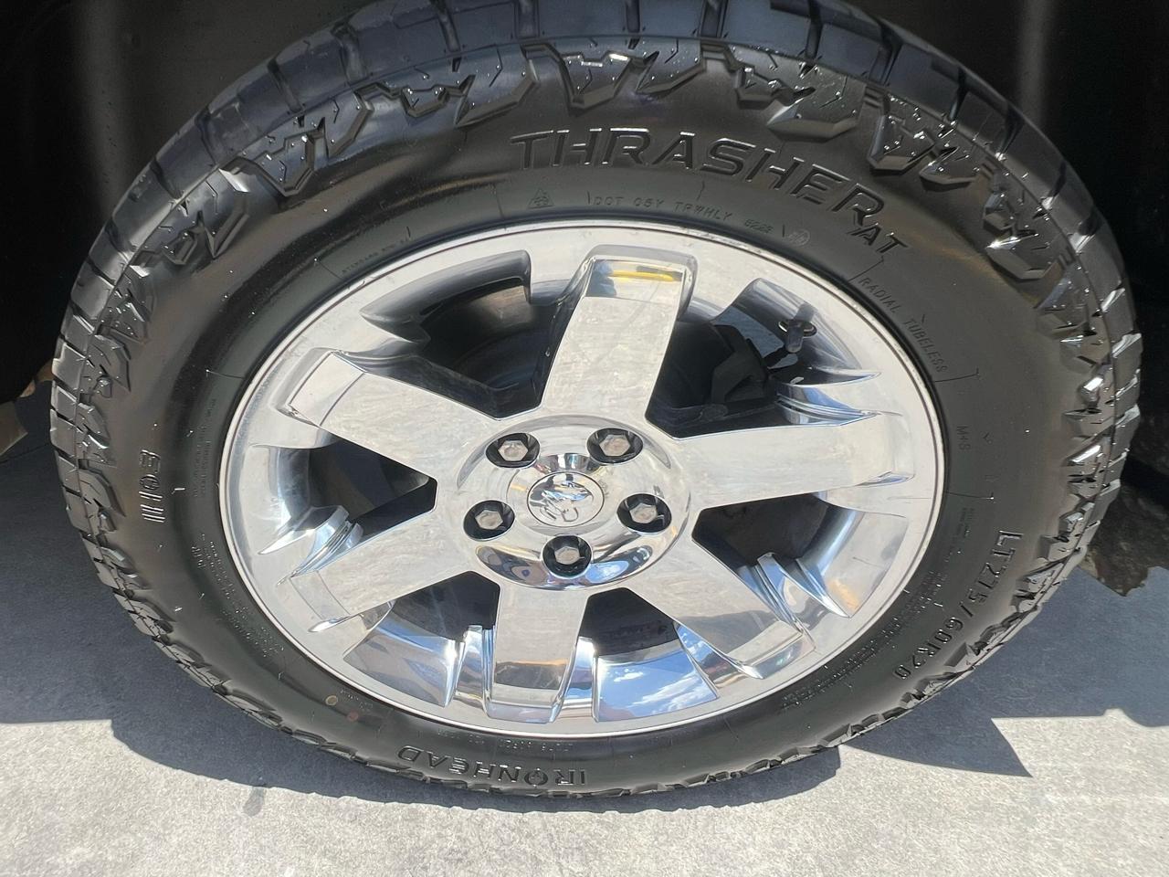 RAM 1500 4WD Quad Cab 140.5" Laramie 2011