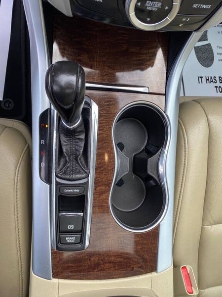 Acura TLX 2.4L FWD 2019