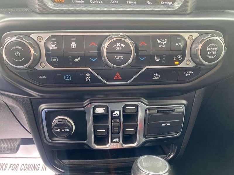 Jeep Wrangler 4xe Unlimited Sahara 4x4 2022