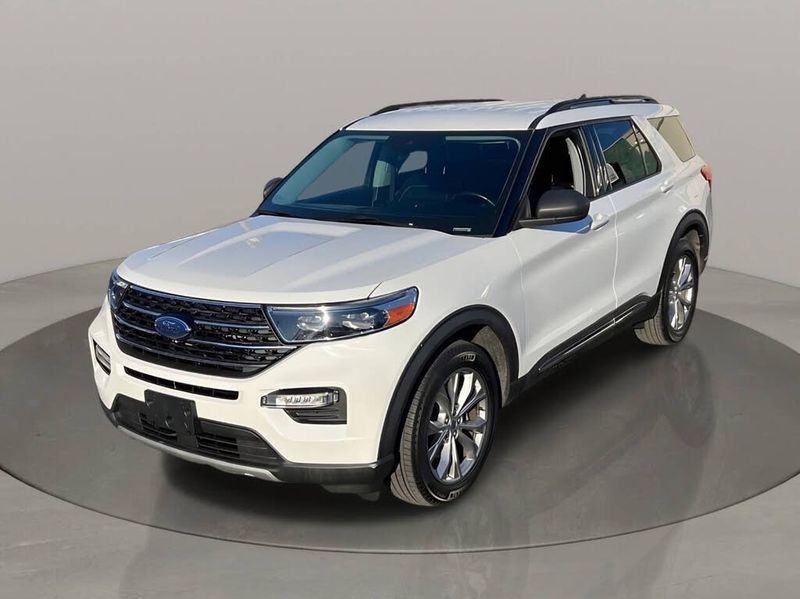 Ford Explorer XLT 4WD 2021